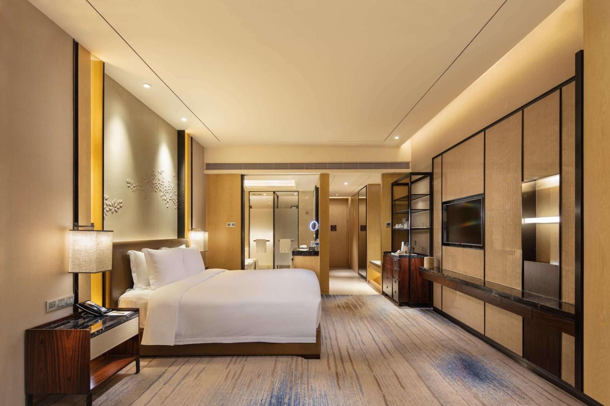 Doubletree By Hilton Hotel An Thuận Ngoại thất bức ảnh