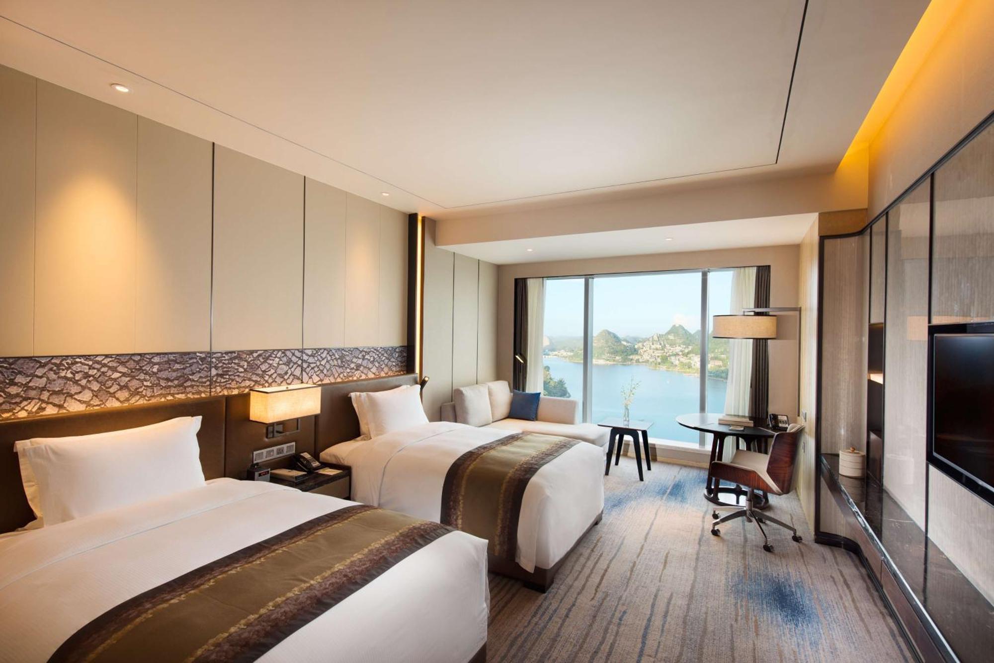 Doubletree By Hilton Hotel An Thuận Ngoại thất bức ảnh